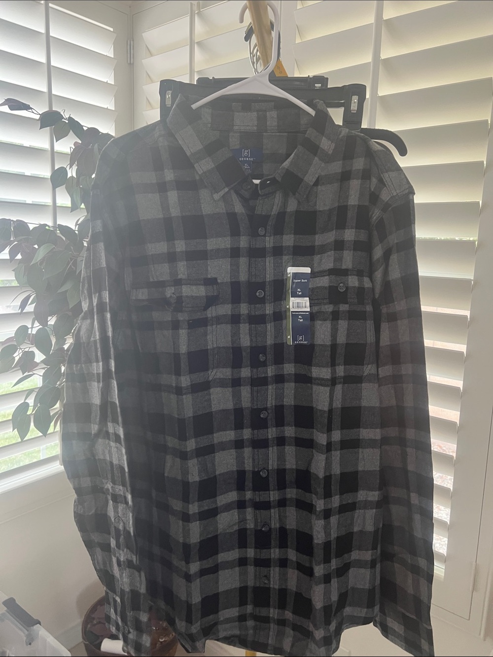 George Black and Gray Plaid Long-Sleeve Button-Down Shirt